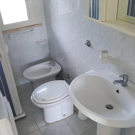 Trilocale Con Doppio Giardino 9 *