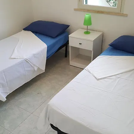 Trilocale Con Doppio Giardino 9 Hébergement de vacances Torre dell'Orso