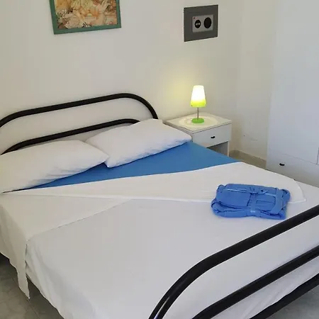Trilocale Con Doppio Giardino 9 Holiday home *