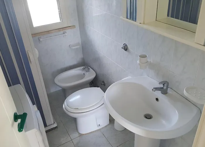 Trilocale Con Doppio Giardino 9 *